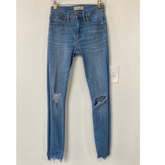 Madewell Tall 9" Mid-Rise Skinny Jeans in Frankie Wash - Picture 3 of 8